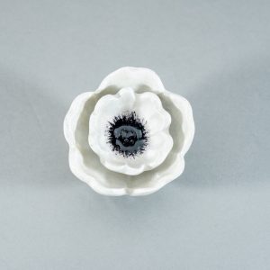 White Poppy Small 7 cm