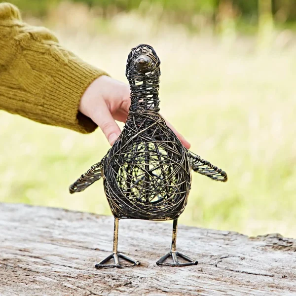 Small Flapping Duck Wire Garden Ornament