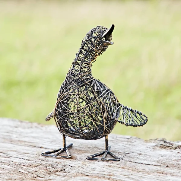 Eco Friendly handmade Quackers Duck Wire Garden Ornament. - Image 4