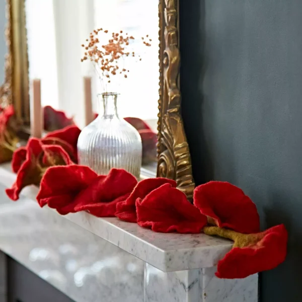 Handmade Felt Flower Wool Garland 160cm- Red