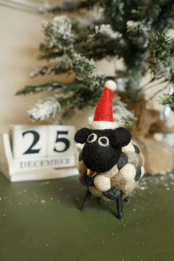 Helen Christmas sheep