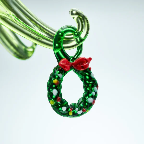 Handcrafted Glass Christmas tree and decorations 20cm - Image 4