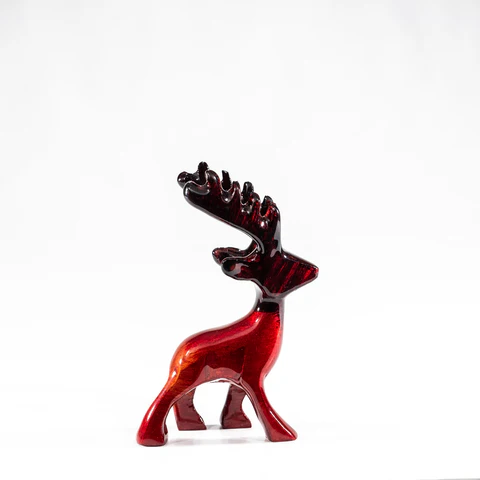 Brushed Red Stag  11 cm - recycled aluminum - Image 4